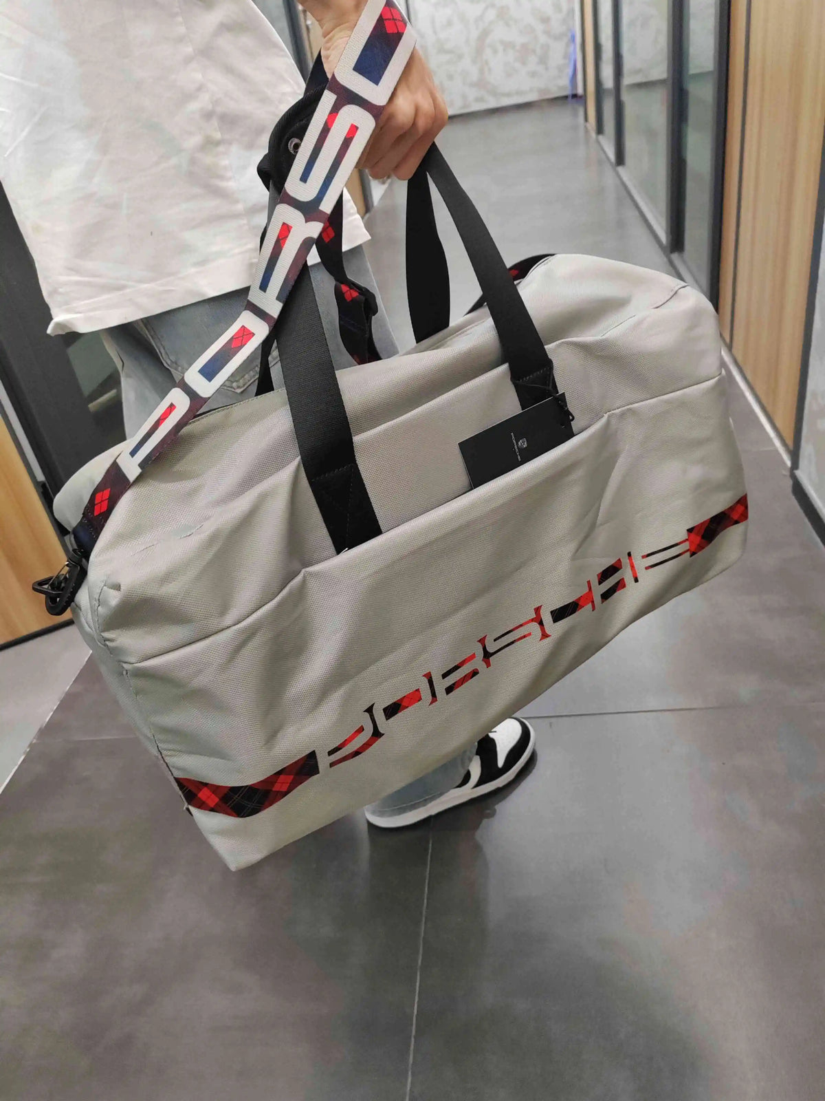 Applicable to Porsceh Porsche 4S Store Gifts Turbo No.1 Series Travel Bag Luggage Bag Gym Bag Grey