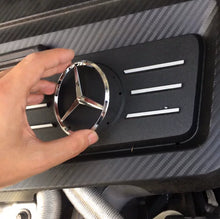 Mercedes-Benz Signature Motor Kapağı Yıldız Amblemi – Krom Üç Köşeli Yıldız Rozeti