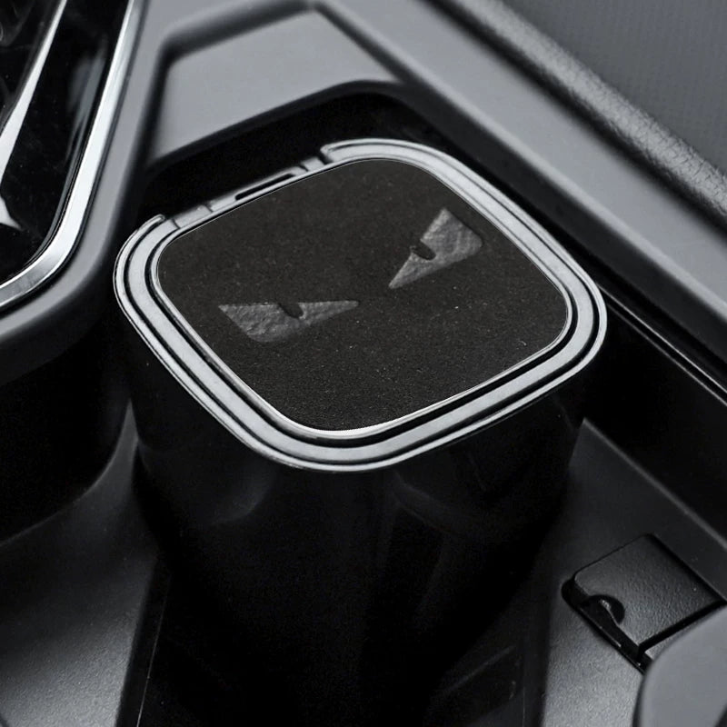 The car ashtray is suitable for BMW M STANDARD, AUDI RS, MERCEDES BENZ AMG, Volkswagen R suede multi-function ashtray