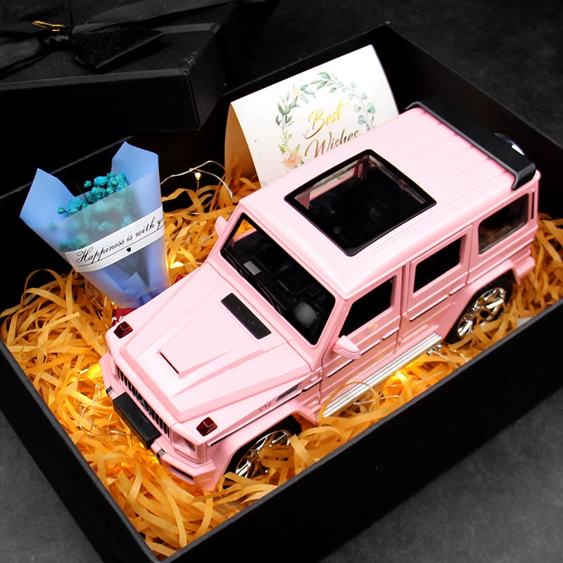 Sakura Pink 1:24 Mercedes-AMG G63 diecast model – LED Gift Box with Card