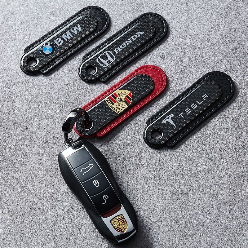 Car carbon fiber key buckle with car logo, wear-resistant, durable, good texture, heat-resistant, portable horseshoe buckle, anti-loss key chain