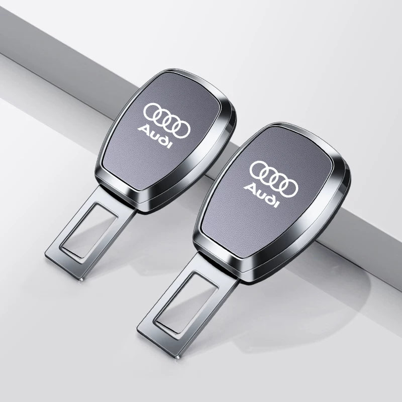 Audi Signature Seat Belt Extender – Nappa-Grain Chrome Edition