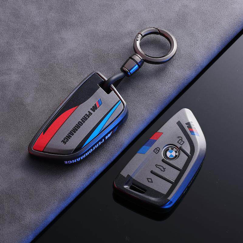 BMW Style B G-Series key fob case, black shell, sporty round buckle keychain
