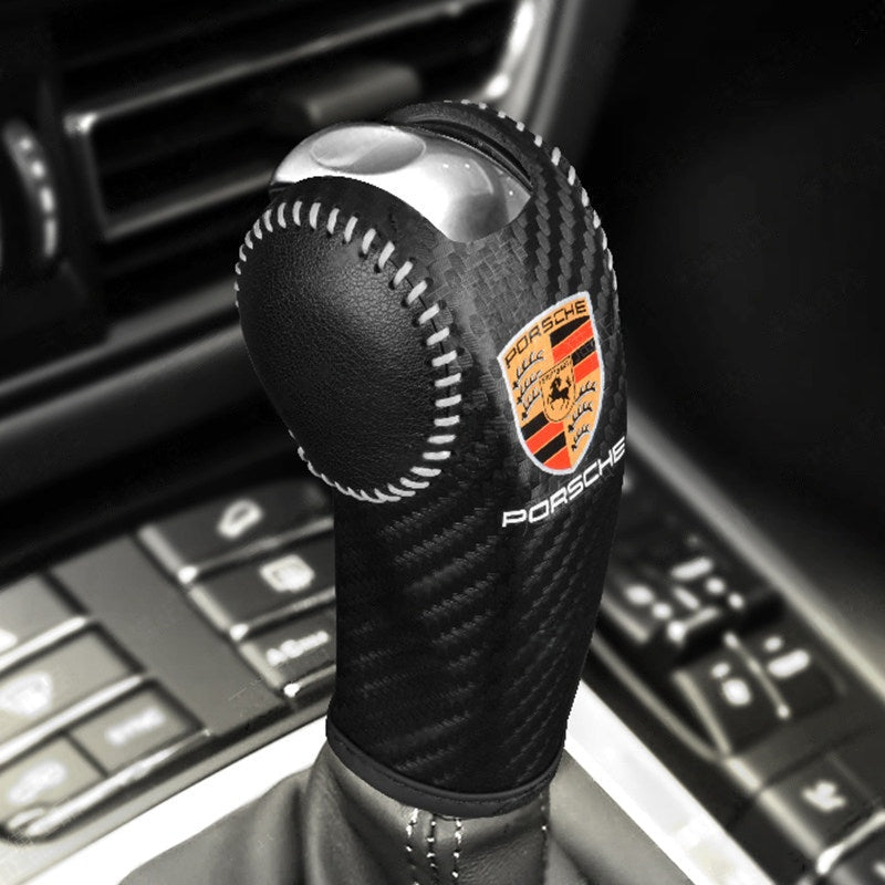 Porsche gear knob cover – carbon fibre pattern with contrast stitching